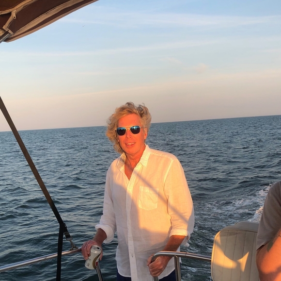 Meet your Posher, Gregory - Picture 2 of 2